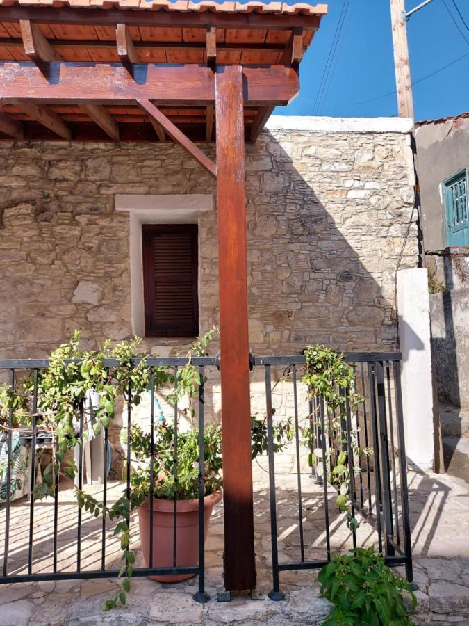 John' S House In Omodos Vendégház Limassol Kültér fotó